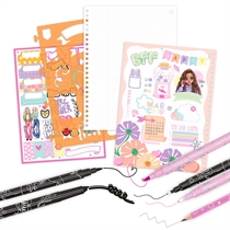 TOP MODEL My Journal