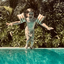 SWIM ESSENTIALS Badevinger Yellow Stripes 0-2 År
