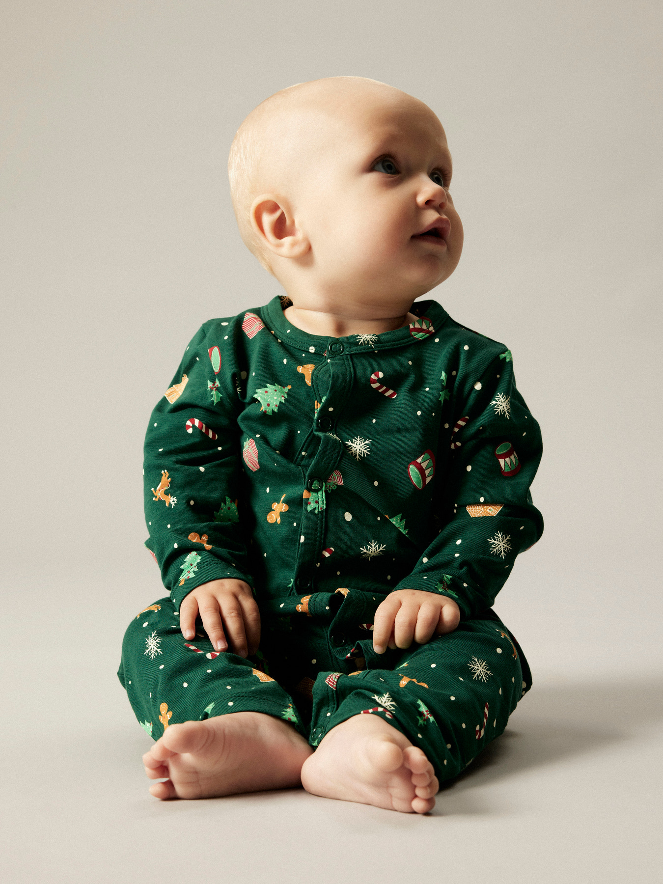 NAME IT Jule Natdragt Vismas Botanical Garden