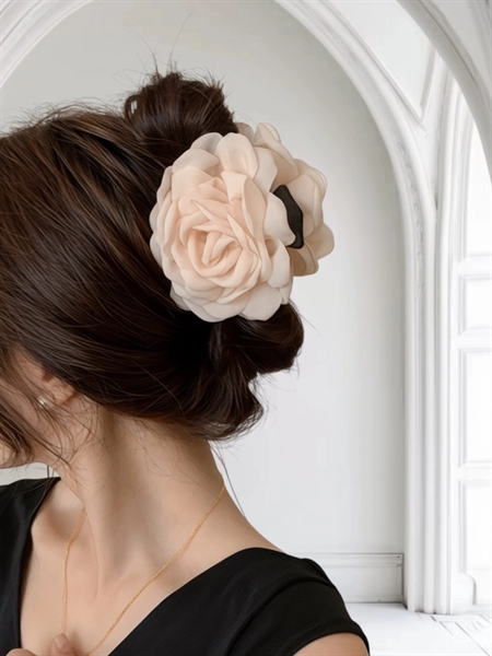 ELINE L\'ATELIER Blomster Hårklemme Beige